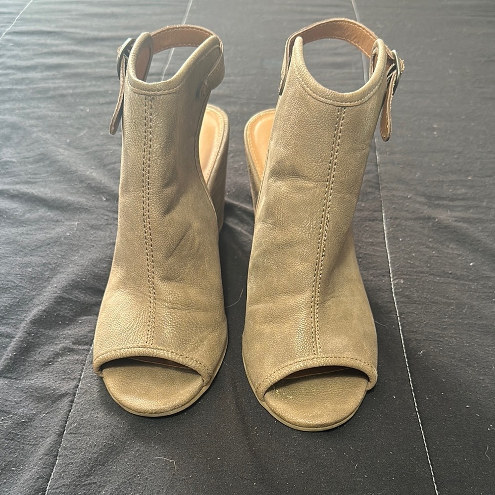 Limelight Green Heeled Boots with Open Toe